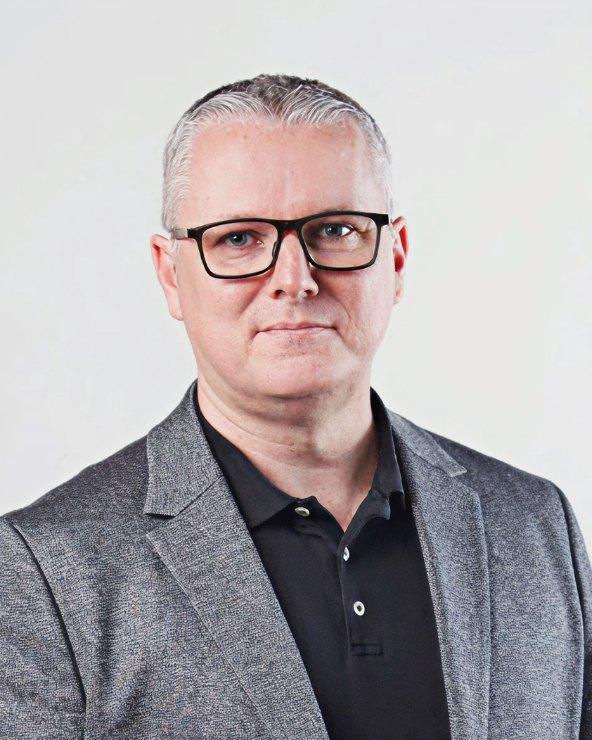 Dan Hunter